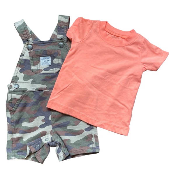 Carter’s Handsome Hunk Camo Short Overalls  Outfit - Picture 3 of 6